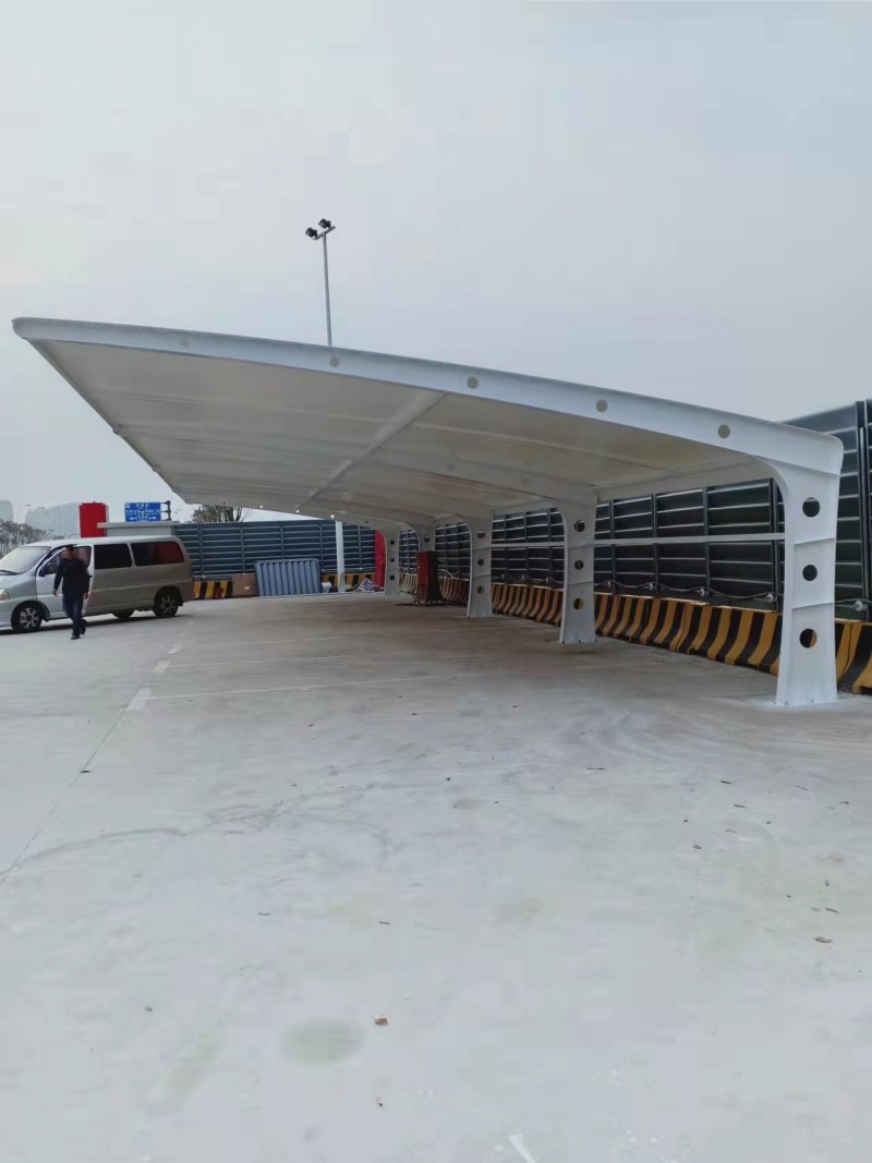 如何选择玉环市电动推拉棚公司？北雨膜结构值得信赖